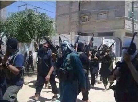 Los terroristas saquean la ciudad libanesa de Arsal